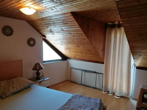 Apartmani Kaća