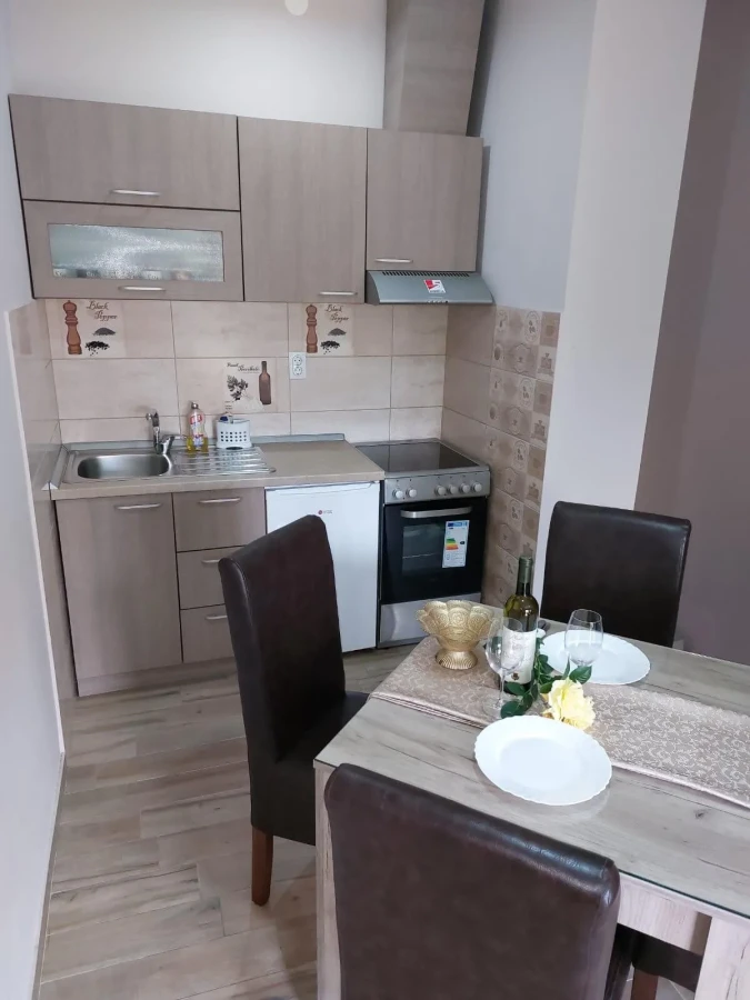 Apartman broj 5