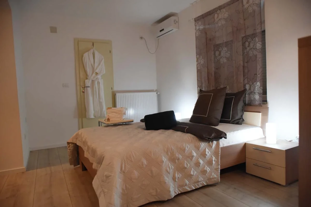 Apartman L