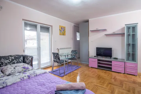 Apartmani Viktorija