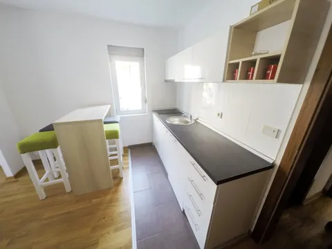 Apartmani Karamarković