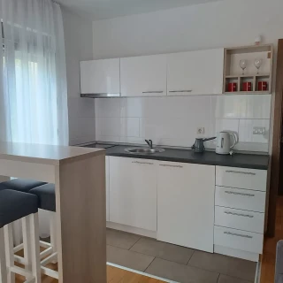 Apartmani Karamarković