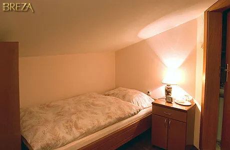 Sobe sa kupatilom Breza