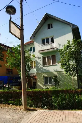 Sobe u vili Koviljka