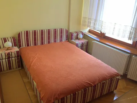 Apartman CENTAR u zgradi Robne kuća