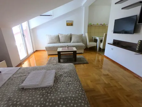 Apartman ZENIT