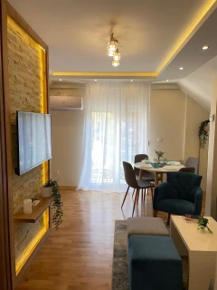 ViP House 2
