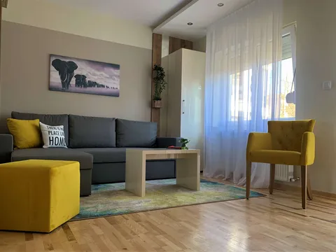 ViP House 2