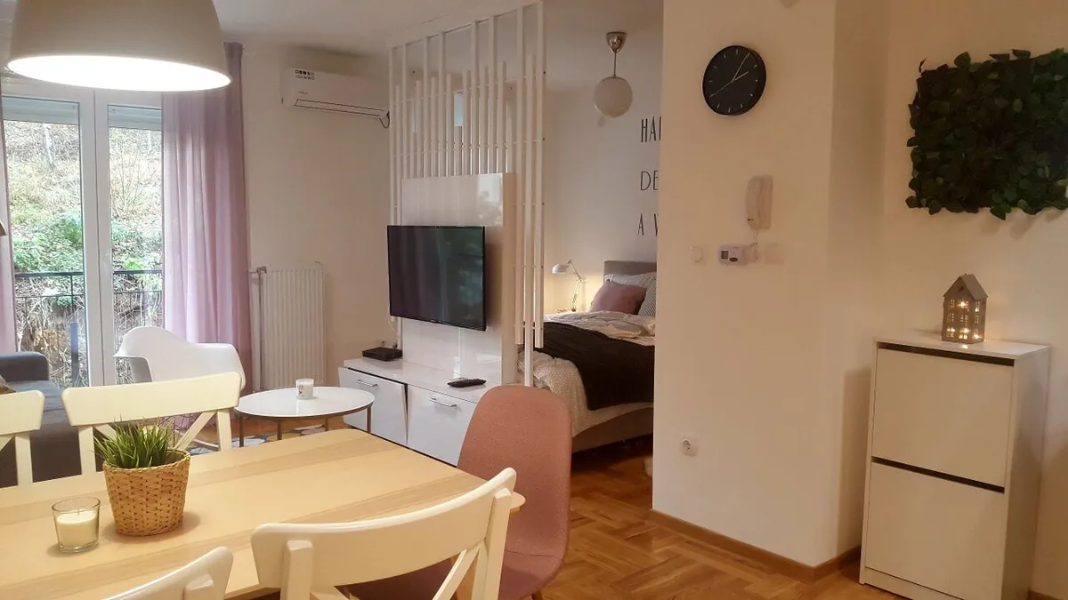 Apartman  Milovanović kod picerije Master