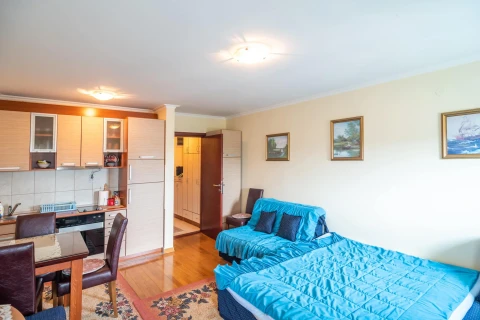 Apartmani Zoki i Ruža
