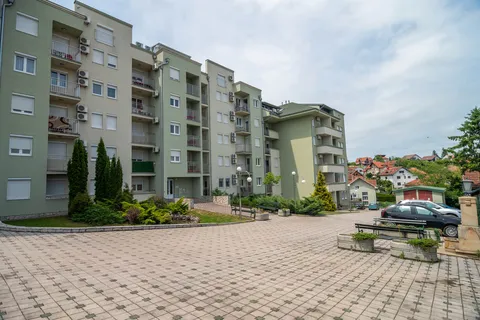 Apartmani Zoki i Ruža