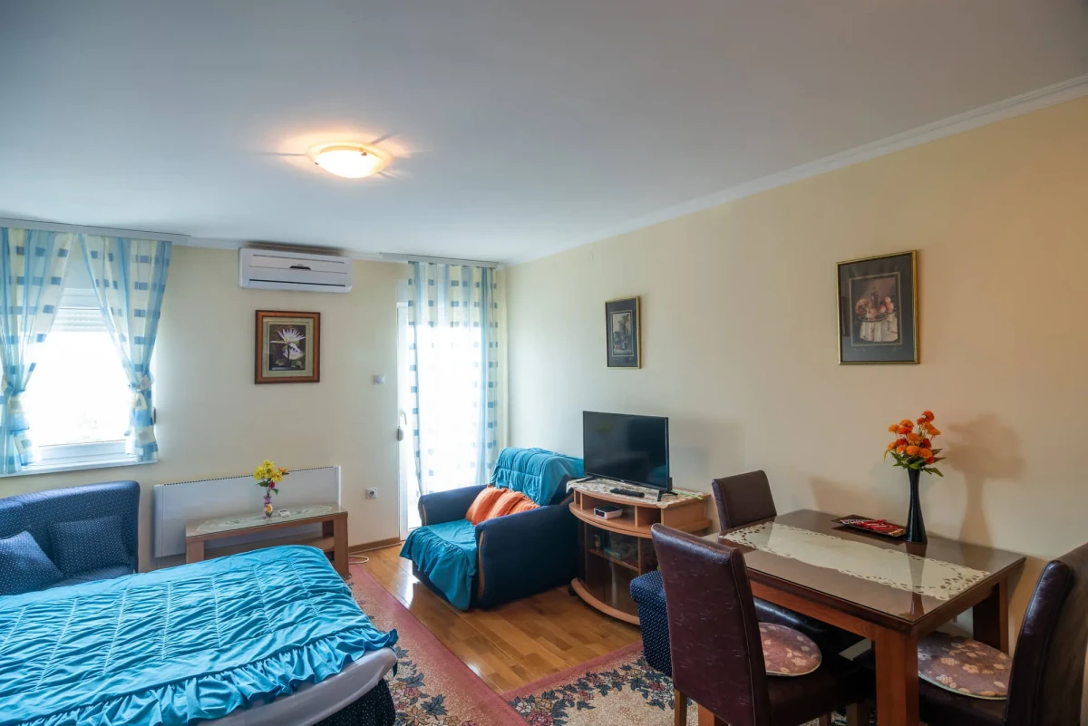 Apartman Zoki