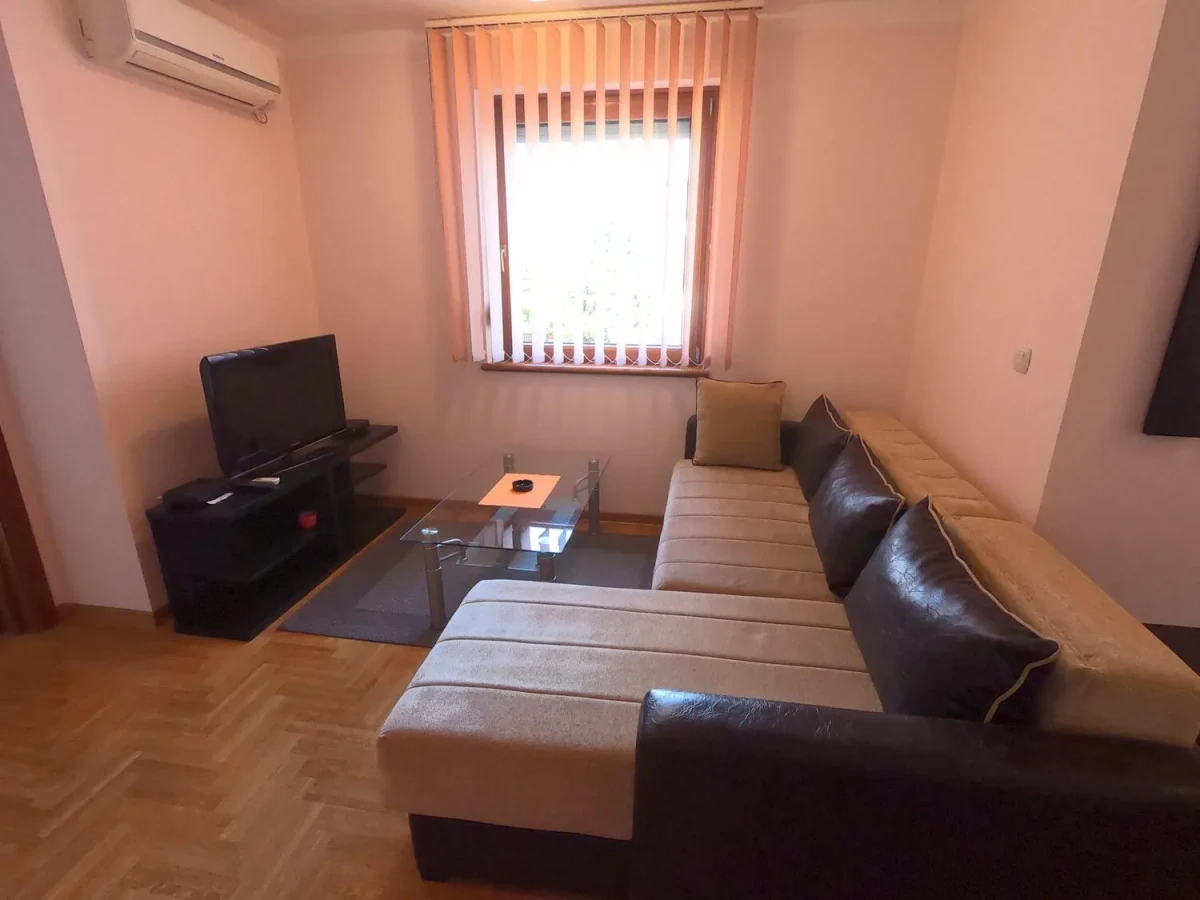 Apartman broj 1