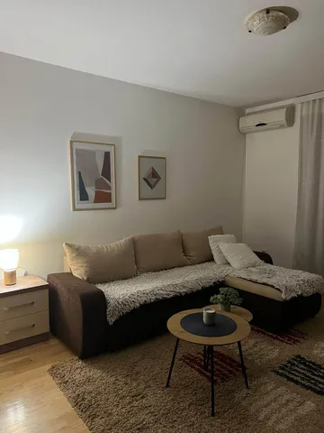 Apartman DANICA
