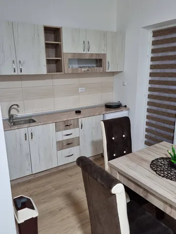 Apartmani Zvezdana