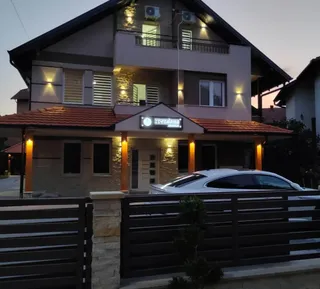 Apartmani Zvezdana