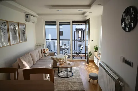 Apartman Lokica-S