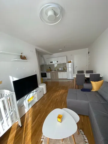 Sunshine Lux - sa bazenom