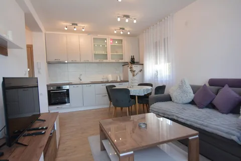 Aartman RAJSKI POGLED