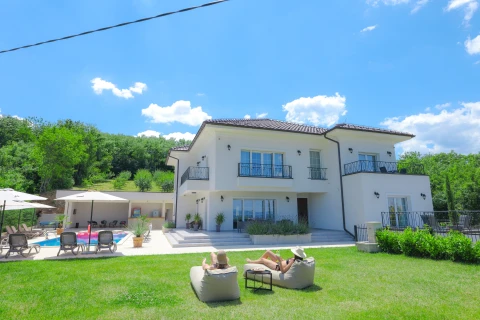 Vrnjačka Idila - Luksuzna vila sa bazenom