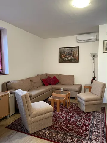 Apartman Nina