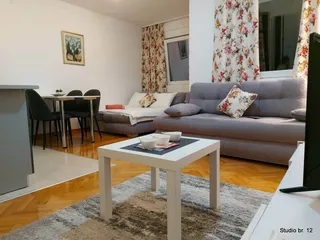 Apartman Katja 12