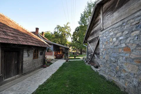 Etno selo Rakezeći u Brezovici