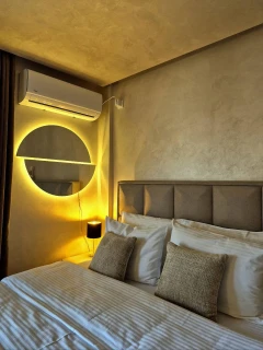 Kamelia u kompleksu Panorama