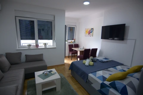 Apartman KONAK