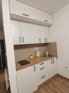 Apartman Bela Zora