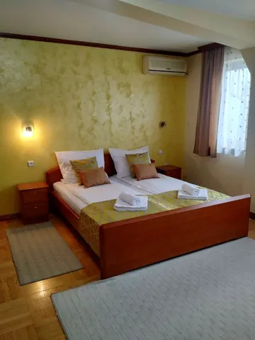 Apartmani Beli Bor