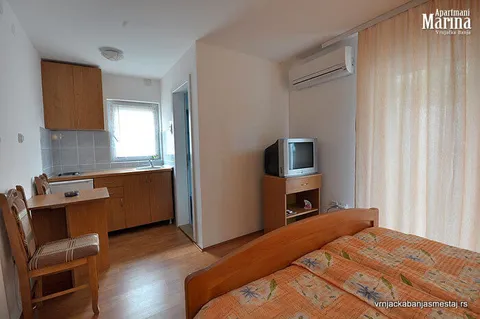 Apartmani MARINA