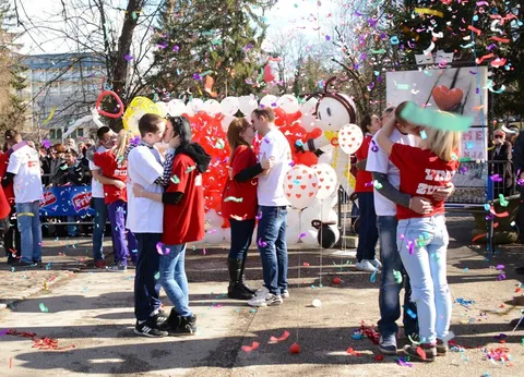 Manifestacija POLJUBI ME u Vrnjačkoj banji (2017)