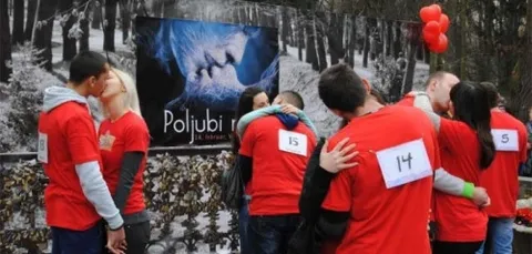 Manifestacija Poljubi me u Vrnjačkoj Banji (2015)
