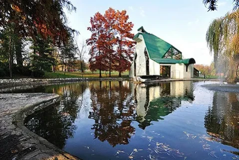 Izvor mineralne vode jezero - Vrnjačka Banja